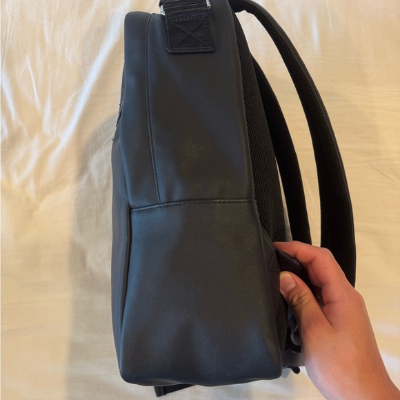 Armani exchange backpack - Picture 8 of 16